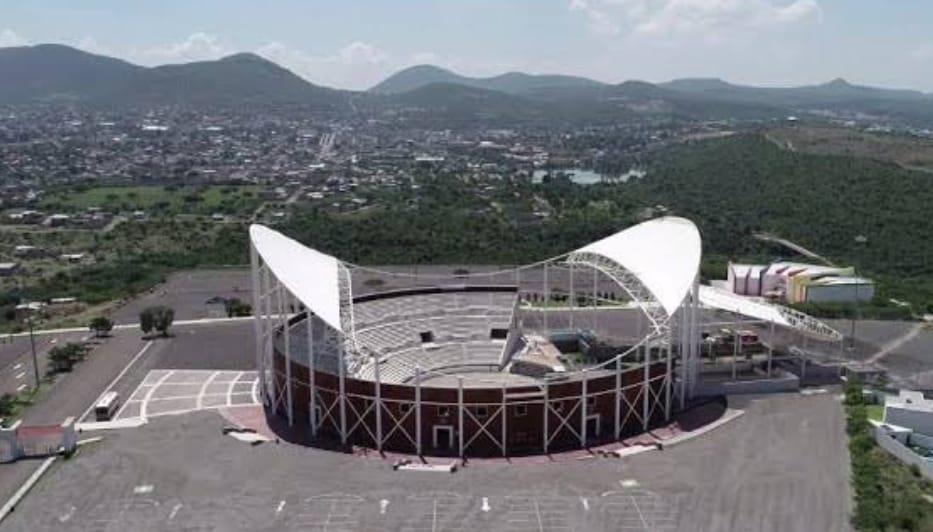 Analizan posible venta del Lienzo Charro del Parque Bicentenario