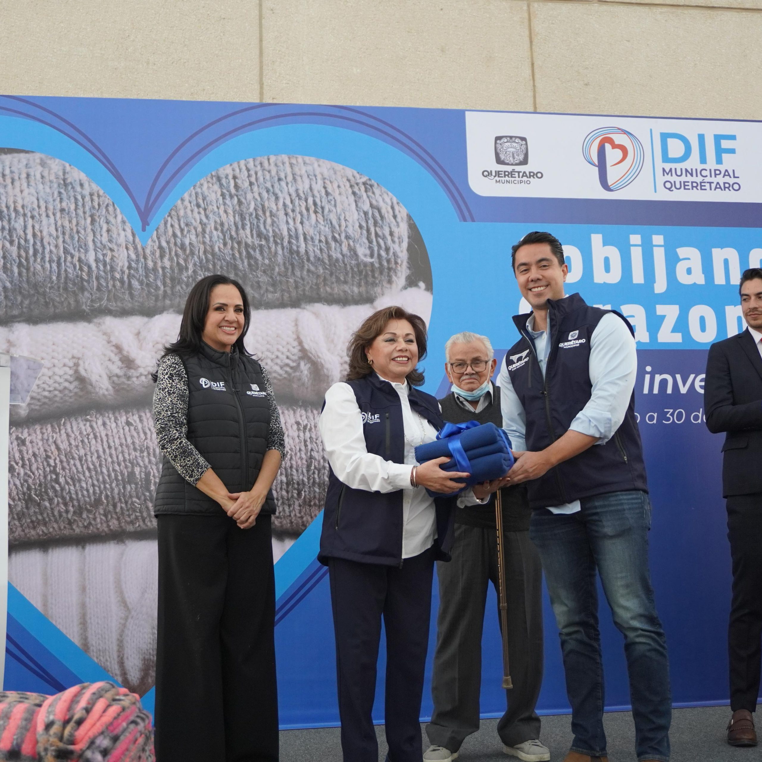 Recibió Sistema Municipal DIF más de 20 mil cobijas nuevas en Colecta Invernal