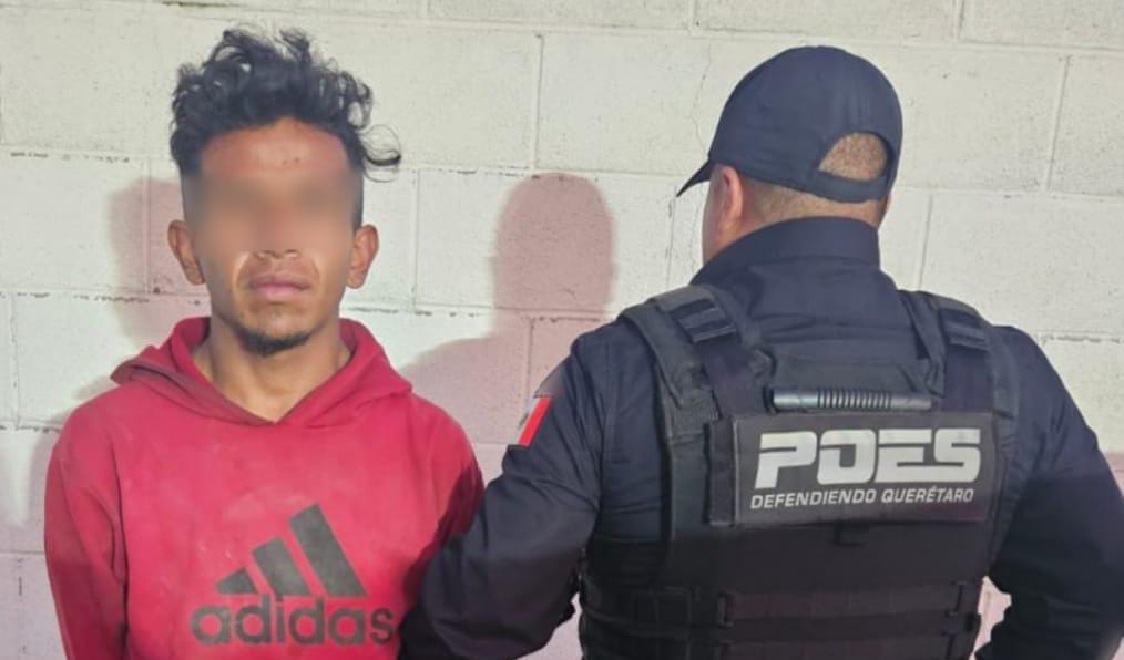 En San Juan del Río, POES detiene a hombre armado