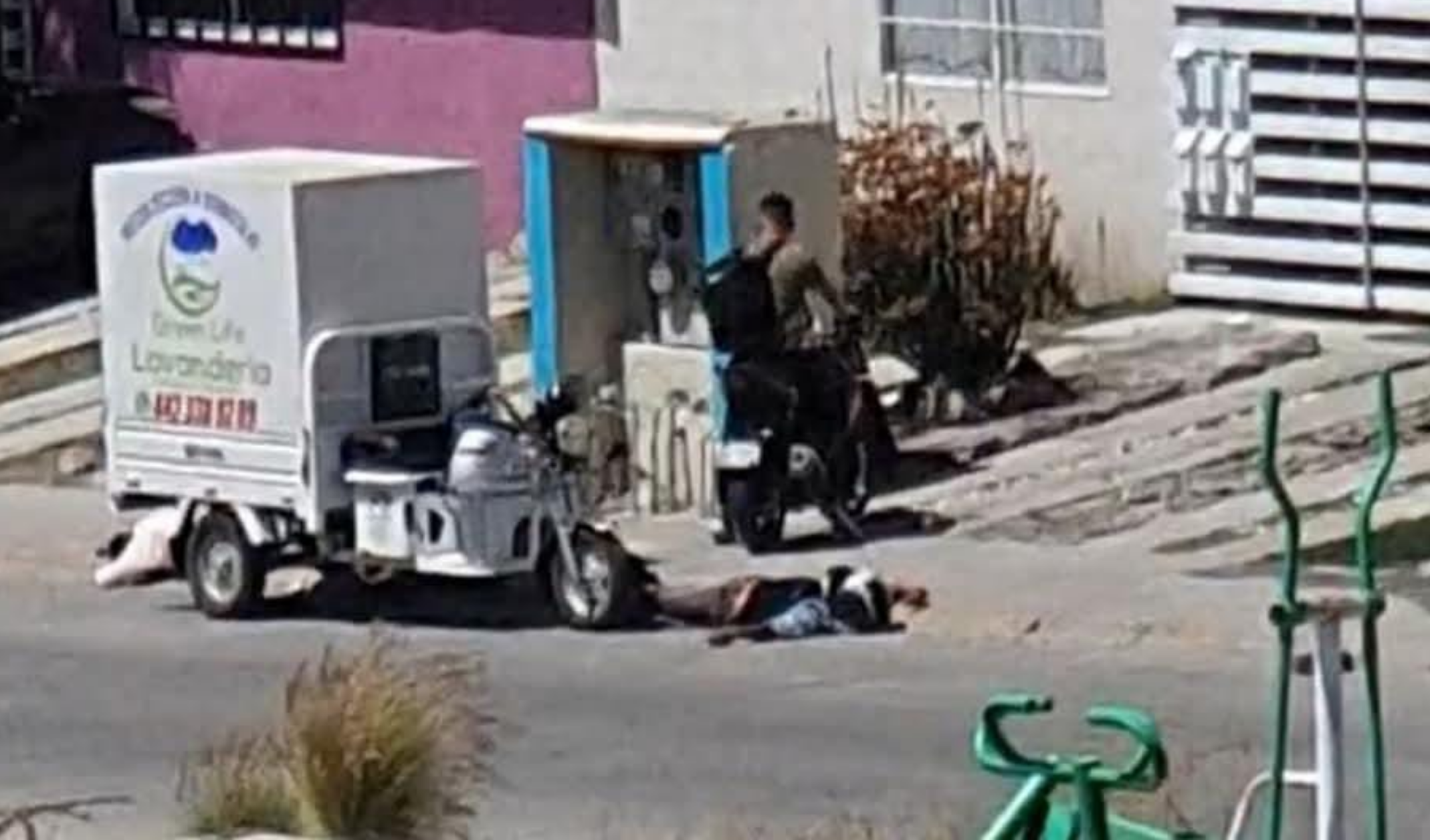 Asesinan a dos hombres en Villas del Rey Apaseo el Grande, Gto!