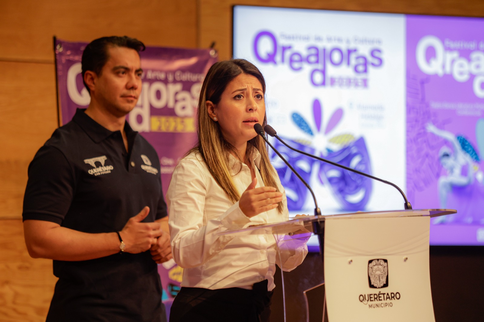 Presenta Felifer Macías Festival Cultural Qreadoras
