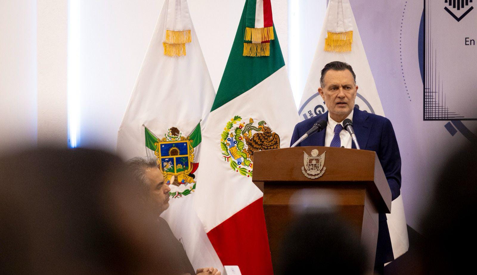 El gobierno de México debe tomar acciones fuertes contra EU: Mauricio Kuri