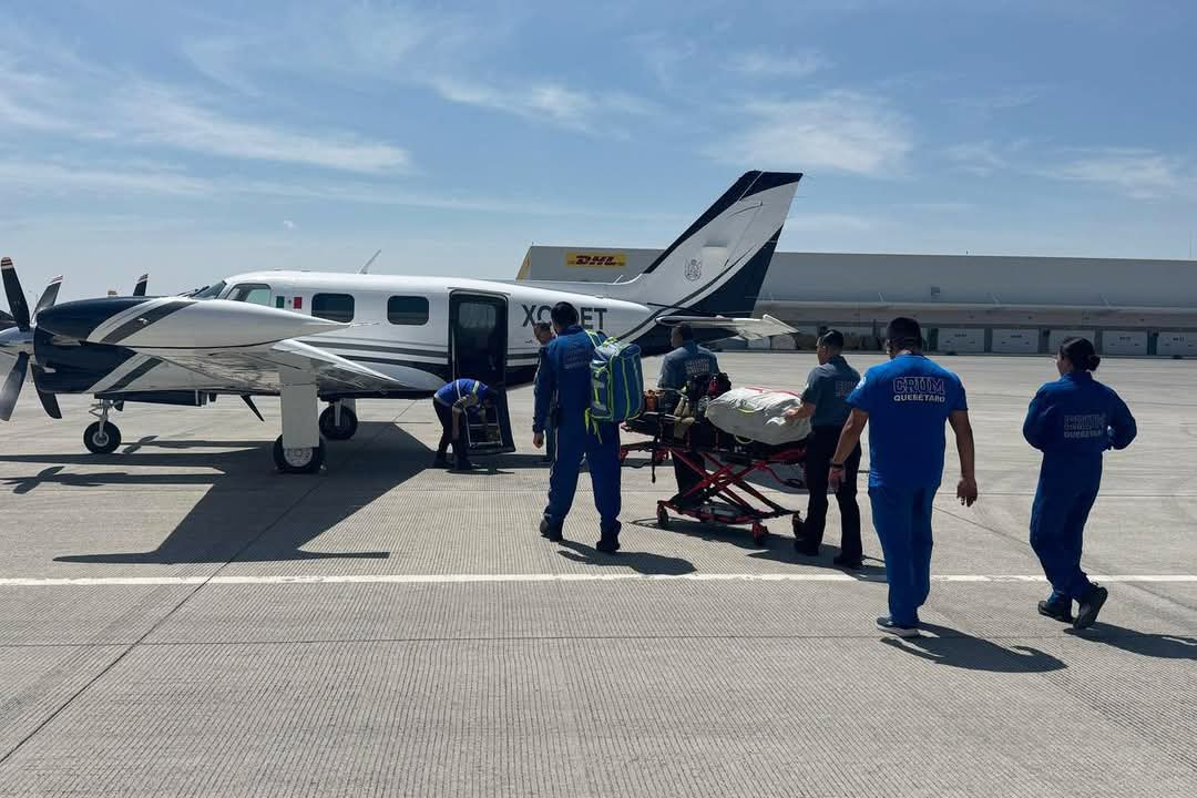 Envían a accidentados de Querétaro en avión del Gobierno