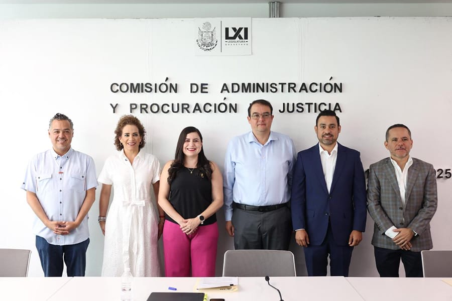 Aprueban “Ley Kuri” en Querétaro para proteger a menores de 14 años en redes sociales