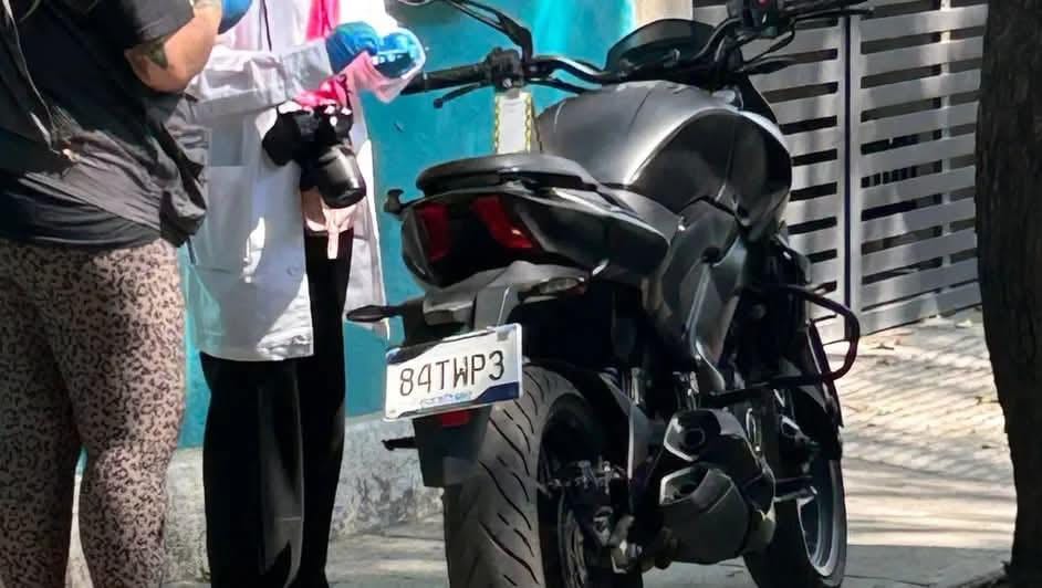 Motocicleta con placas de Querétaro, involucrada en homicidio de colaboradores de la Jefa de Gobierno de la cdmx