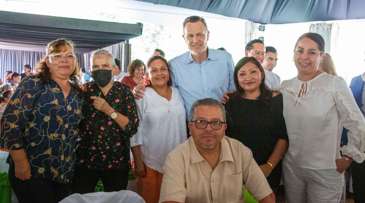 Reconoce Gobernador labor de madres trabajadoras del sector salud y personal de enfermería