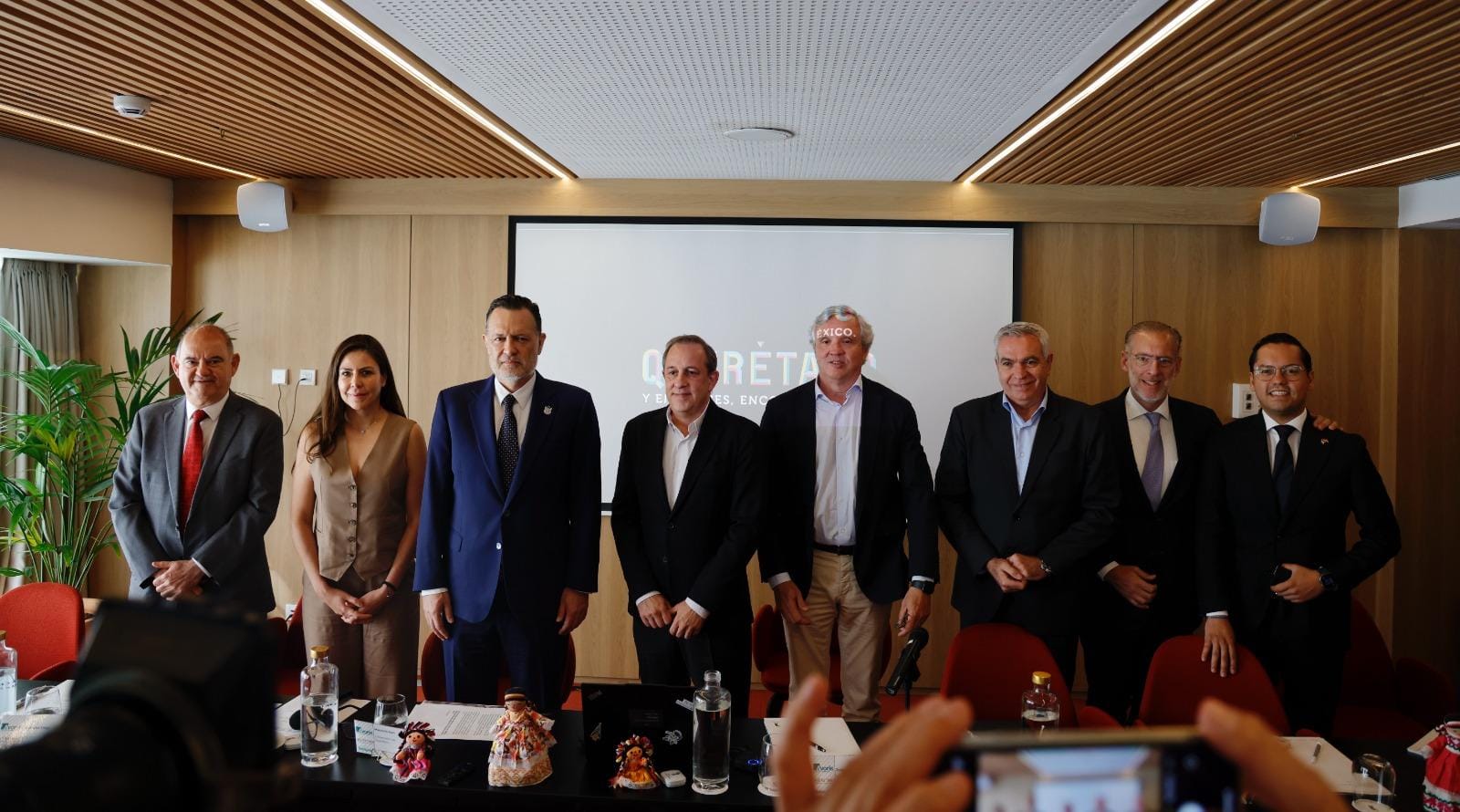 Querétaro y España más cerca que nunca: Mauricio Kuri