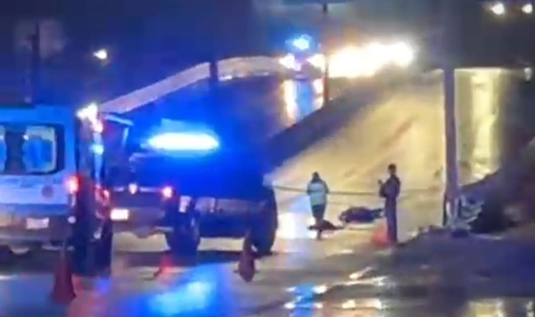 Muere motociclista tras accidentarse en el Paseo Constituyentes!
