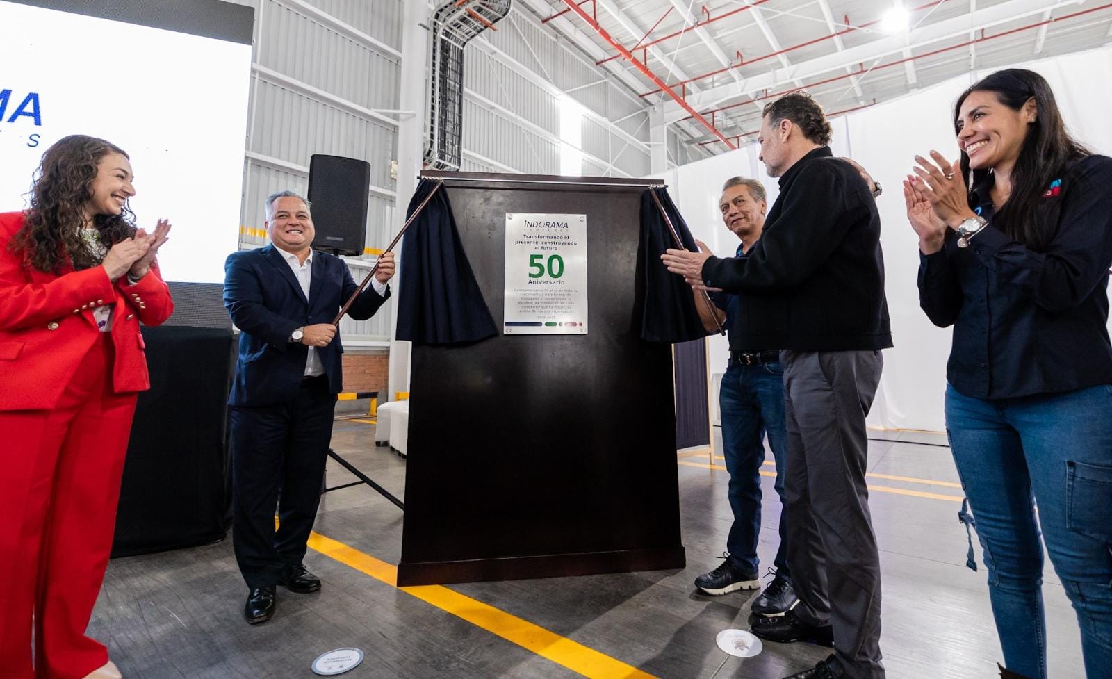 Celebra Gobernador 50 aniversario de Indorama Ventures en Querétaro