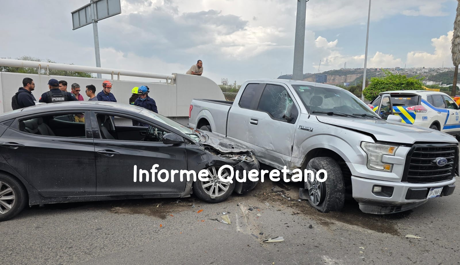 Aparatoso accidente en Prolongación Bernardo Quintana!