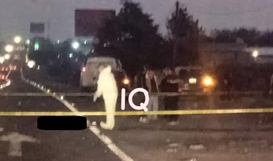 Localizan a una persona sin vida en una camioneta en el libramiento y la cuota a Celaya!