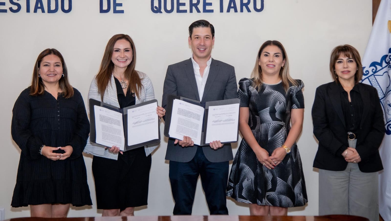 En El Marqués, más acciones para garantizar una vida plena para las mujeres: Rodrigo Monsalvo