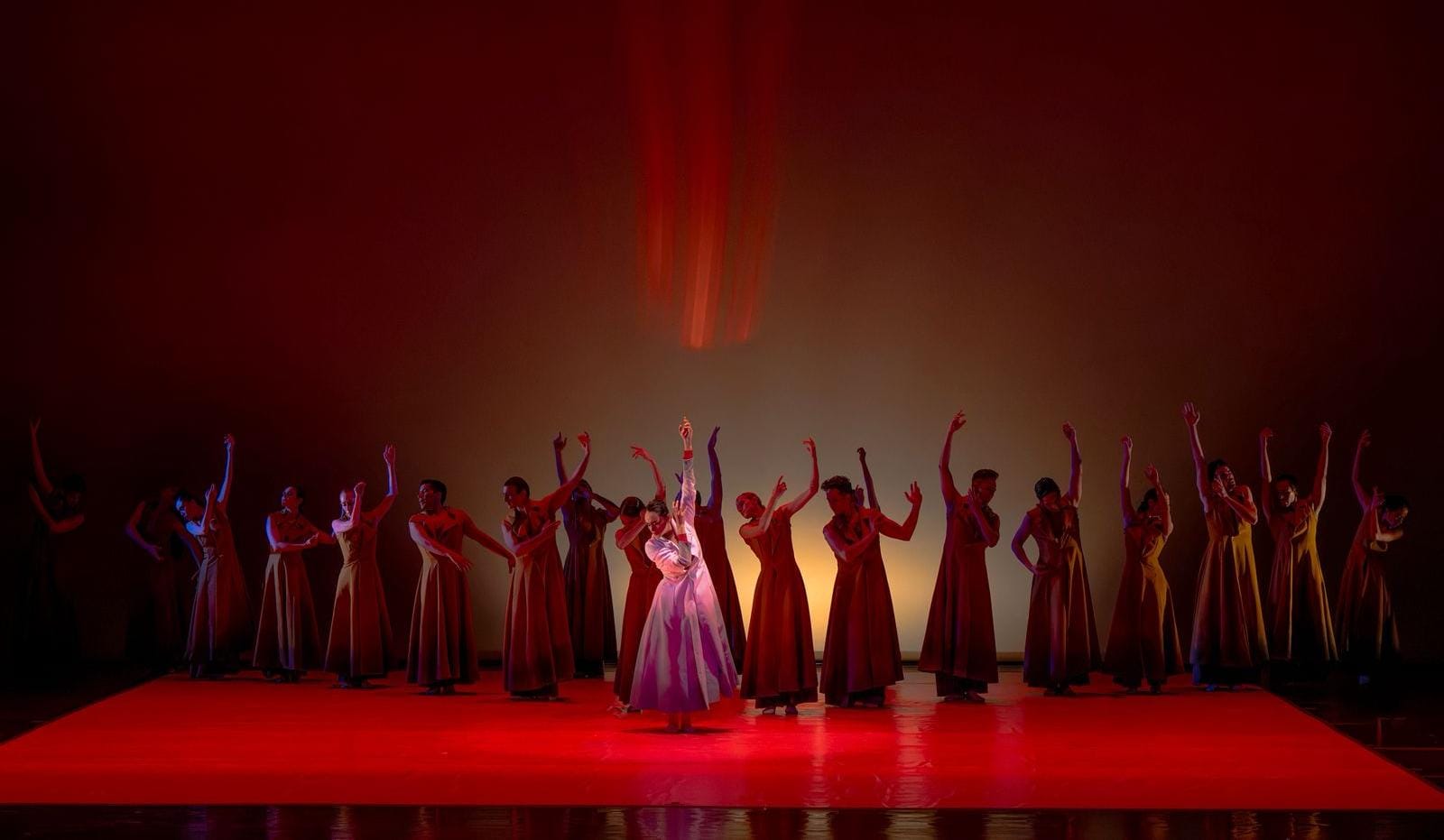 Llega Carmina Burana Taller Coreográfico de la UNAM (TCUNAM) al Teatro de la Ciudad