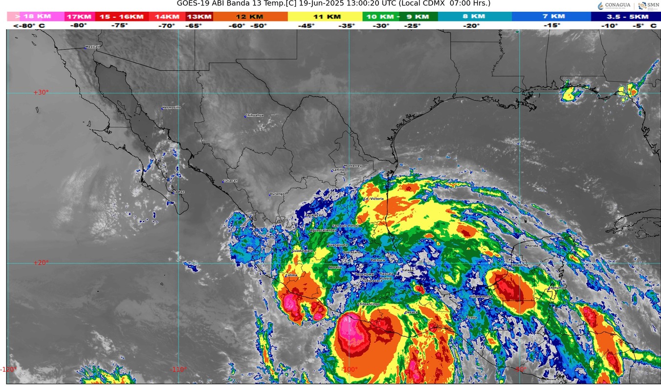 Erick impacta Oaxaca como huracán categoría 3