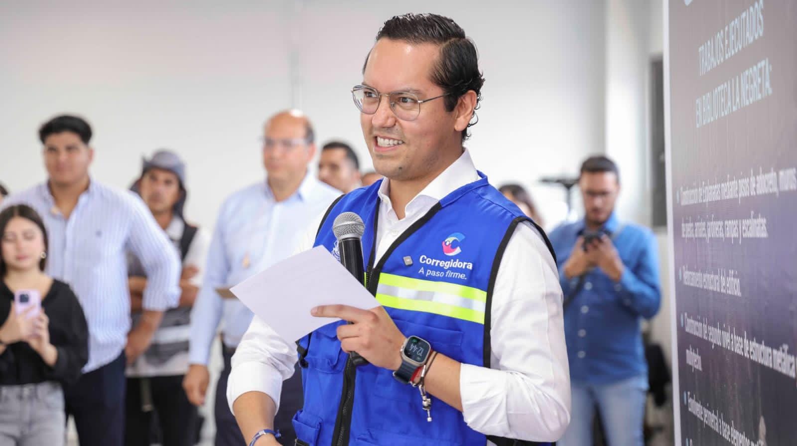 Chepe Guerrero entrega rehabilitación de la Unidad Deportiva, Jardín Principal y Biblioteca en La Negreta
