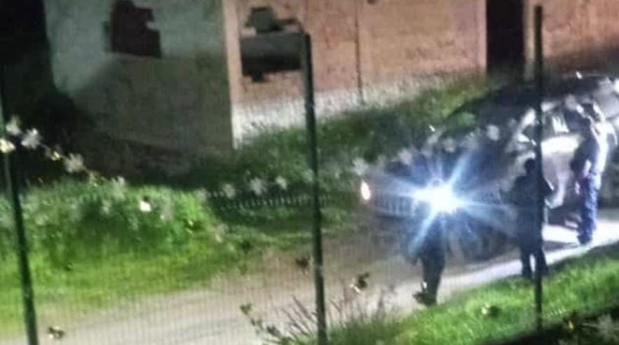 Matan a balazos a hombre dentro de camioneta en Tlacote El Bajo