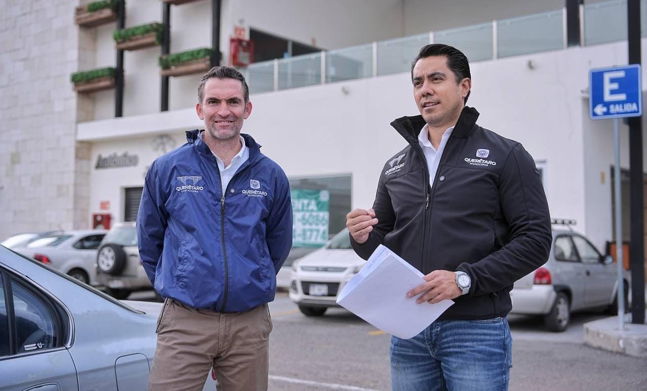 Impulsa Felifer Macías el orden urbano y la certeza jurídica en plazas comerciales