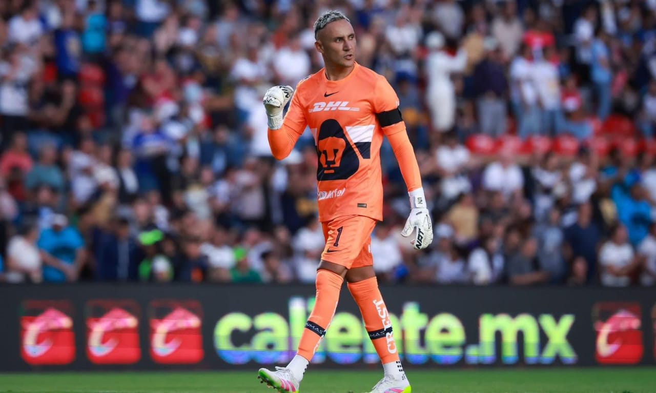 Keylor Navas debuta con victoria ante Querétaro en el Corregidora