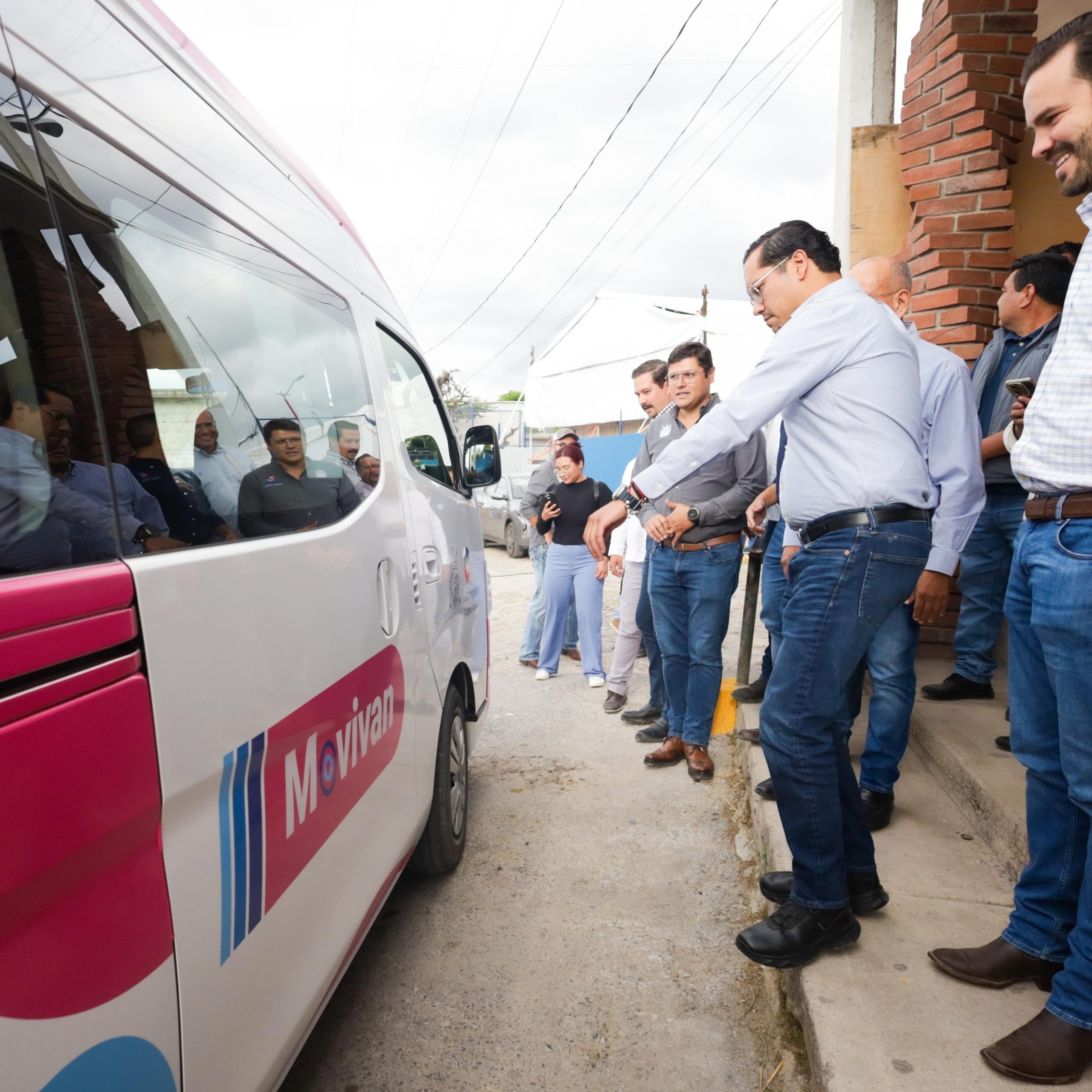 Chepe Guerrero cumple con las familias de Taponas: llega la Ruta 13 de Movivan