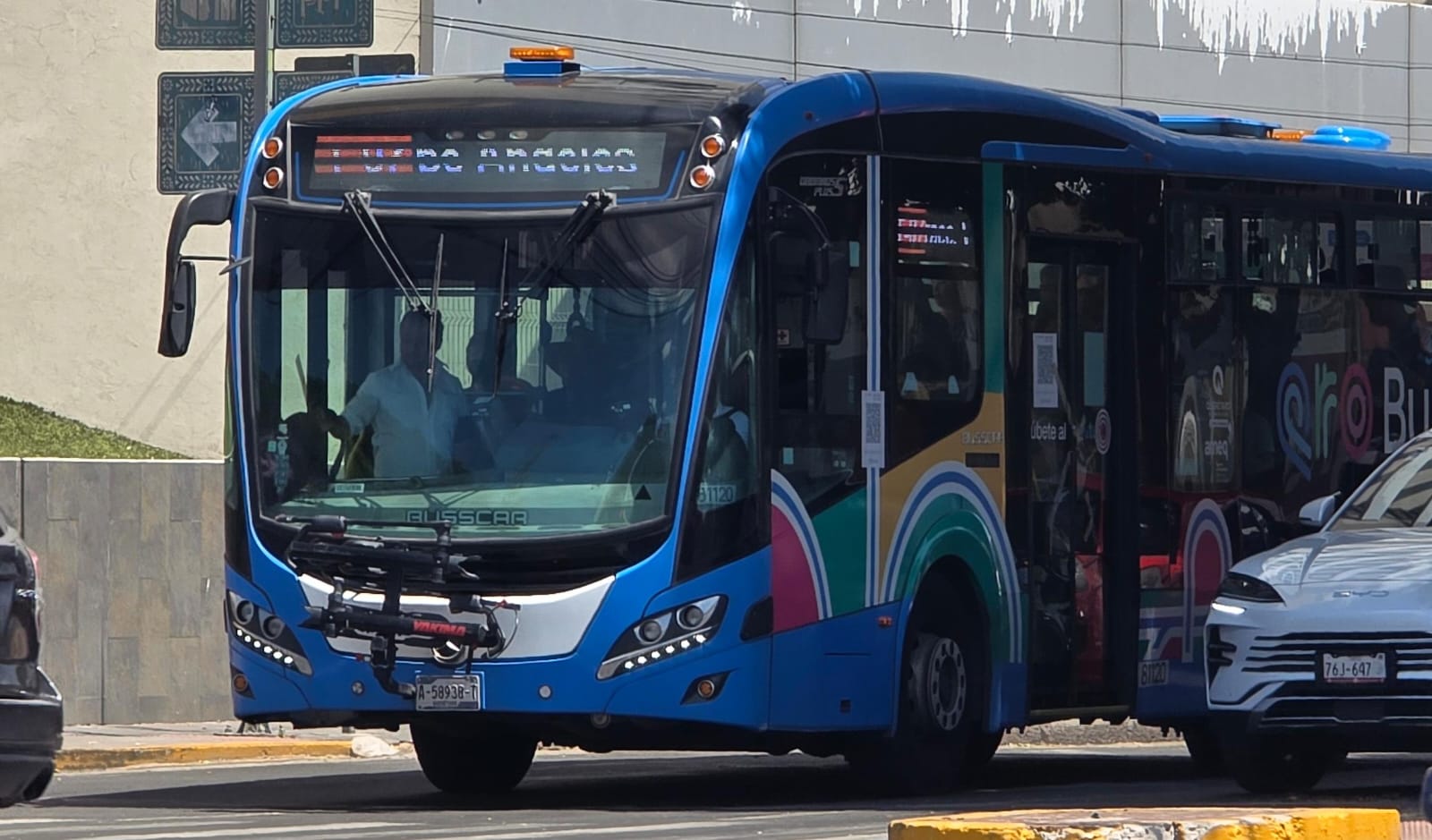 Están prohibidos los corridos tumbados en las unidades de QroBus: AMEQ