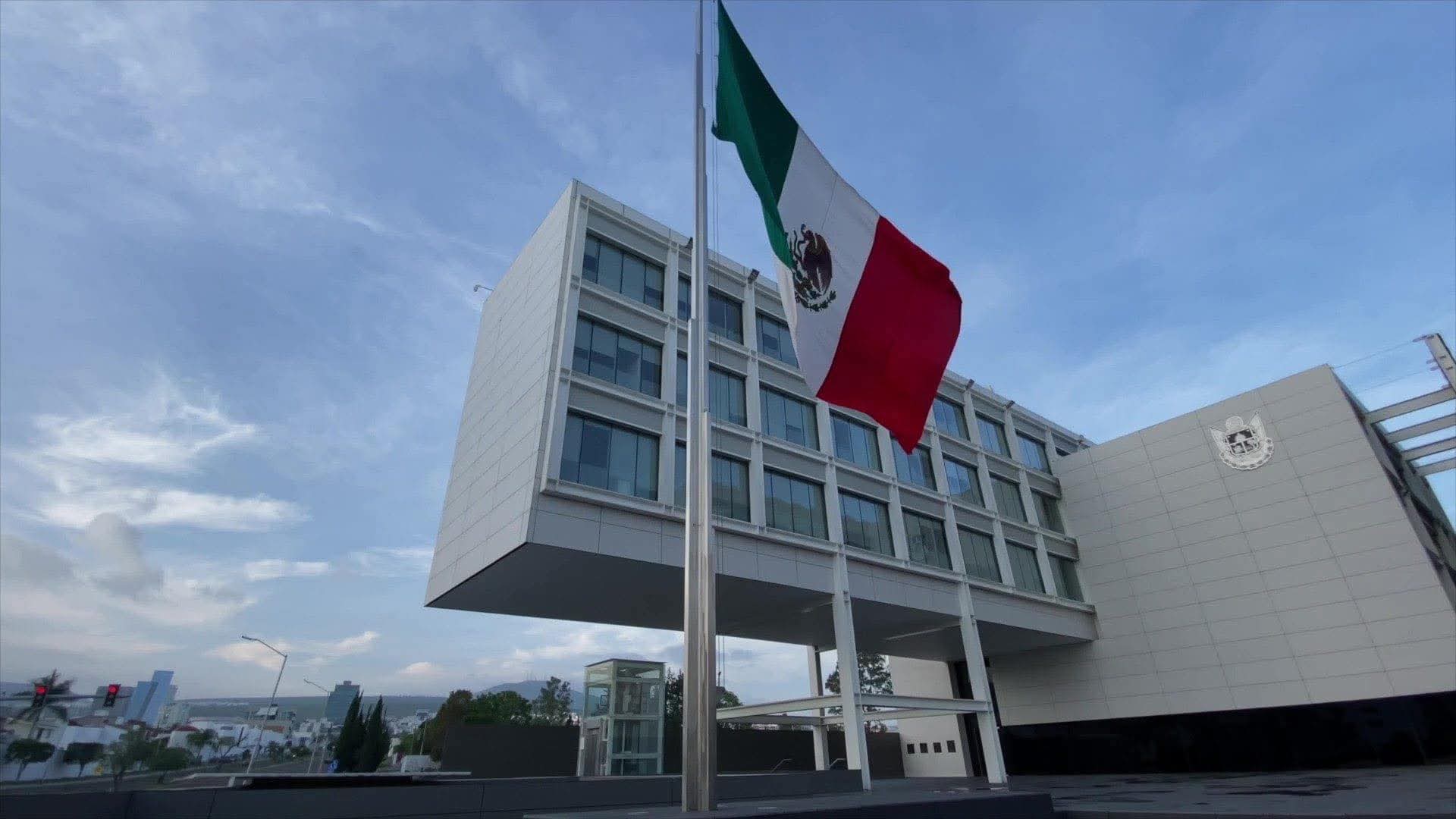 “No había condiciones para pasar en el Congreso”; Kuri
