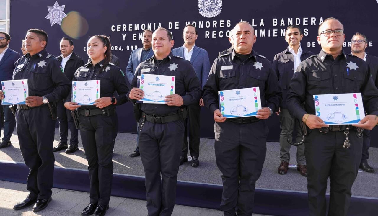 Chepe Guerrero entrega reconocimientos a 105 policías municipales por haber realizado importantes detenciones