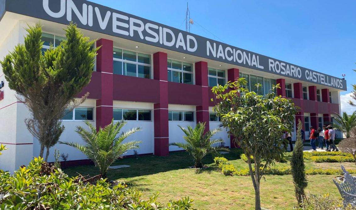 Terreno para la construcción de la Universidad Rosario Castellanos se ubica en Colón!