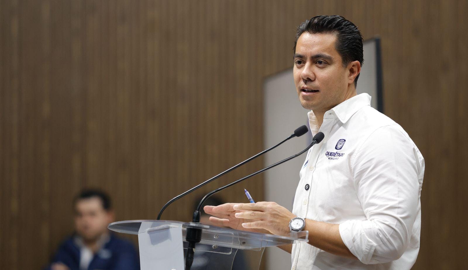 Actual administración municipal la que más le ha invertido a Santa Rosa Jáuregui: Felifer Macías