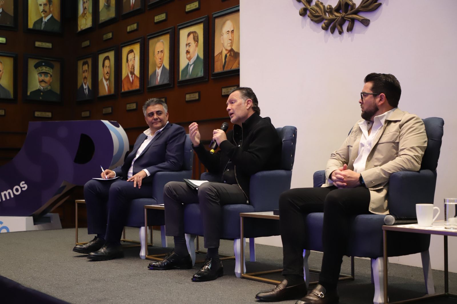 Pide Kuri al PAN no confiarse ante encuesta de Morena