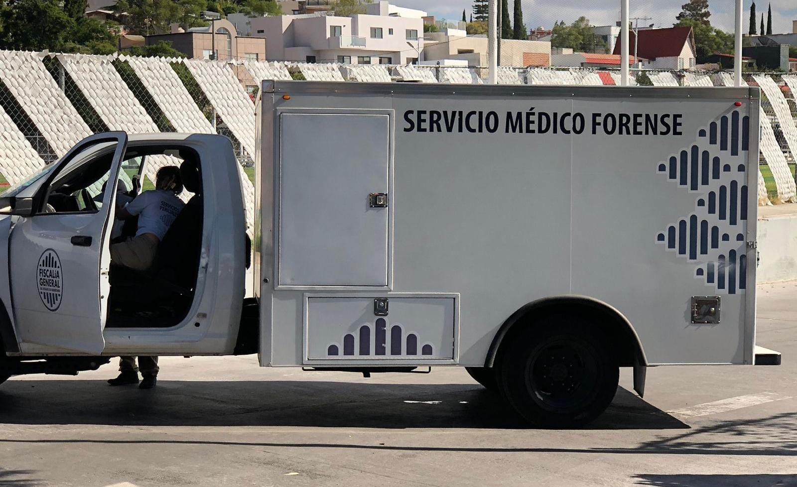 Localizan a un adulto mayor sin vida en baldío de avenida Paseo de la Reforma