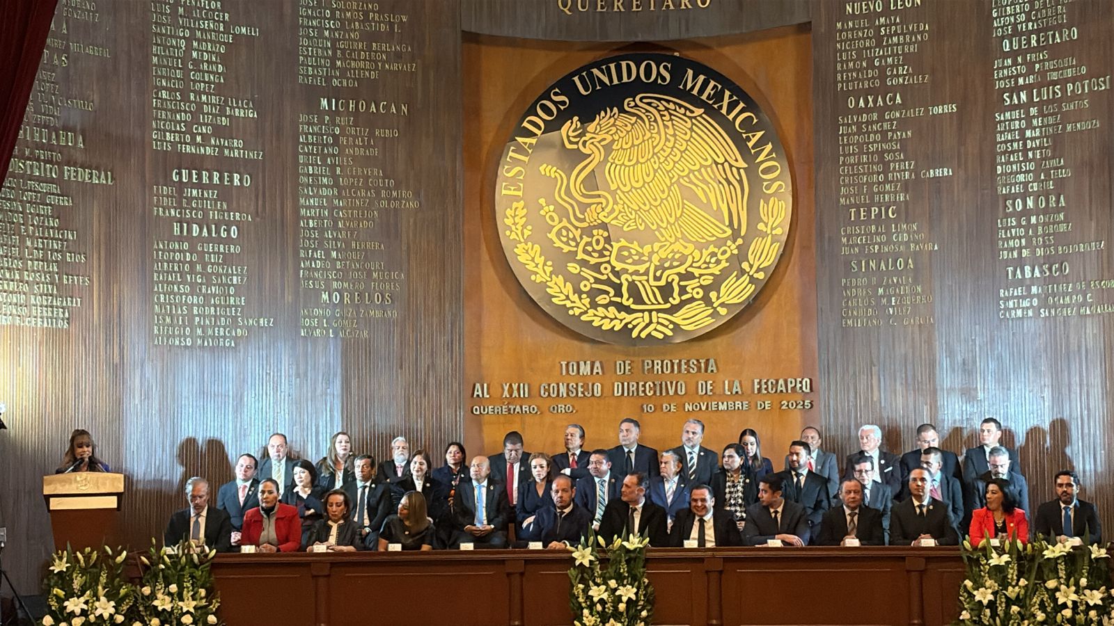 Profesionistas, parte esencial de la fortaleza de Querétaro: MKG