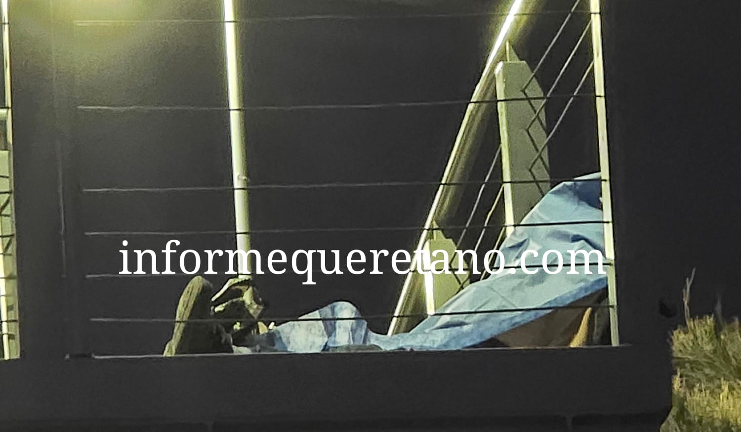 Localizan a un hombre sin vida en el Puente Peatonal de la Plaza de Toros