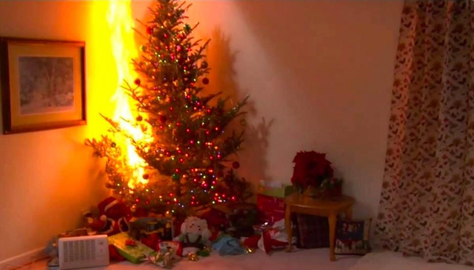 Llaman a prevenir incendios durante temporada navideña!