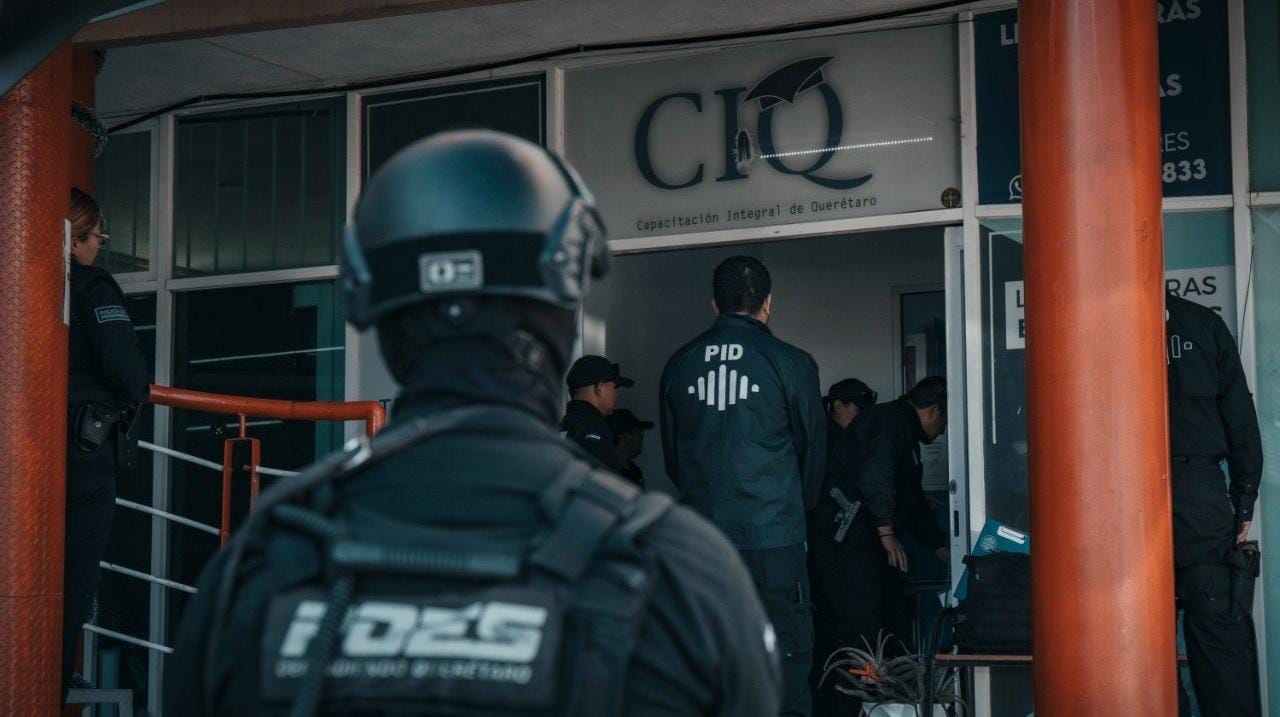 Sinergia por Querétaro realiza cateo en supuesta institución educativa por presunto fraude