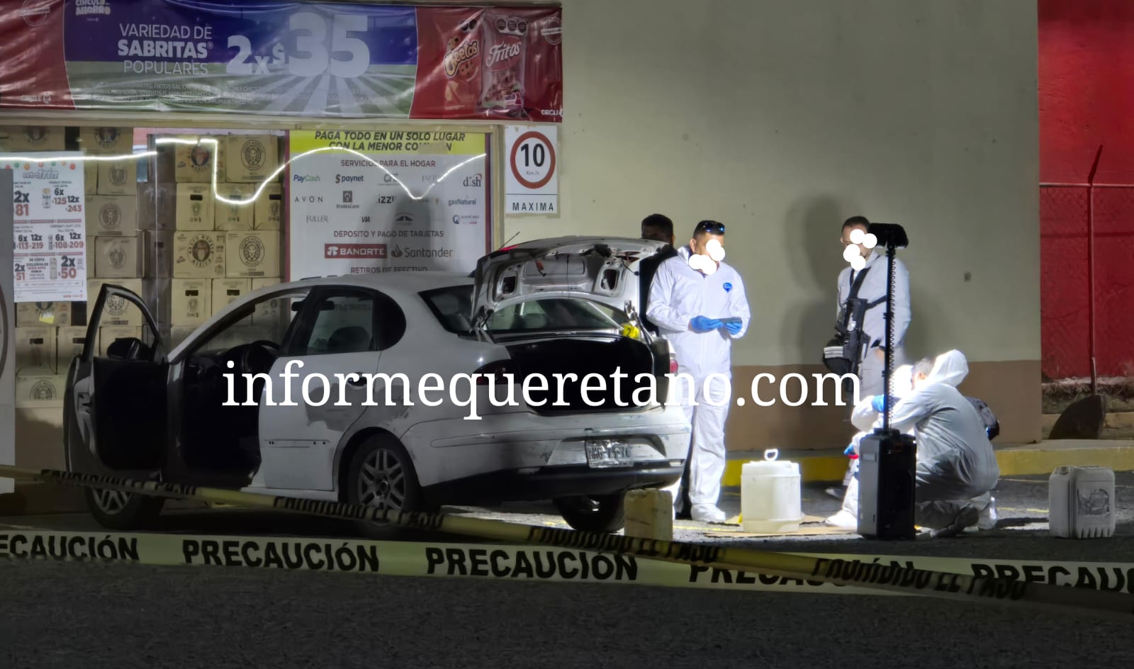 ABANDONAN AUTO CON ARMAS Y GRANDAS EN CORREGIDORA!
