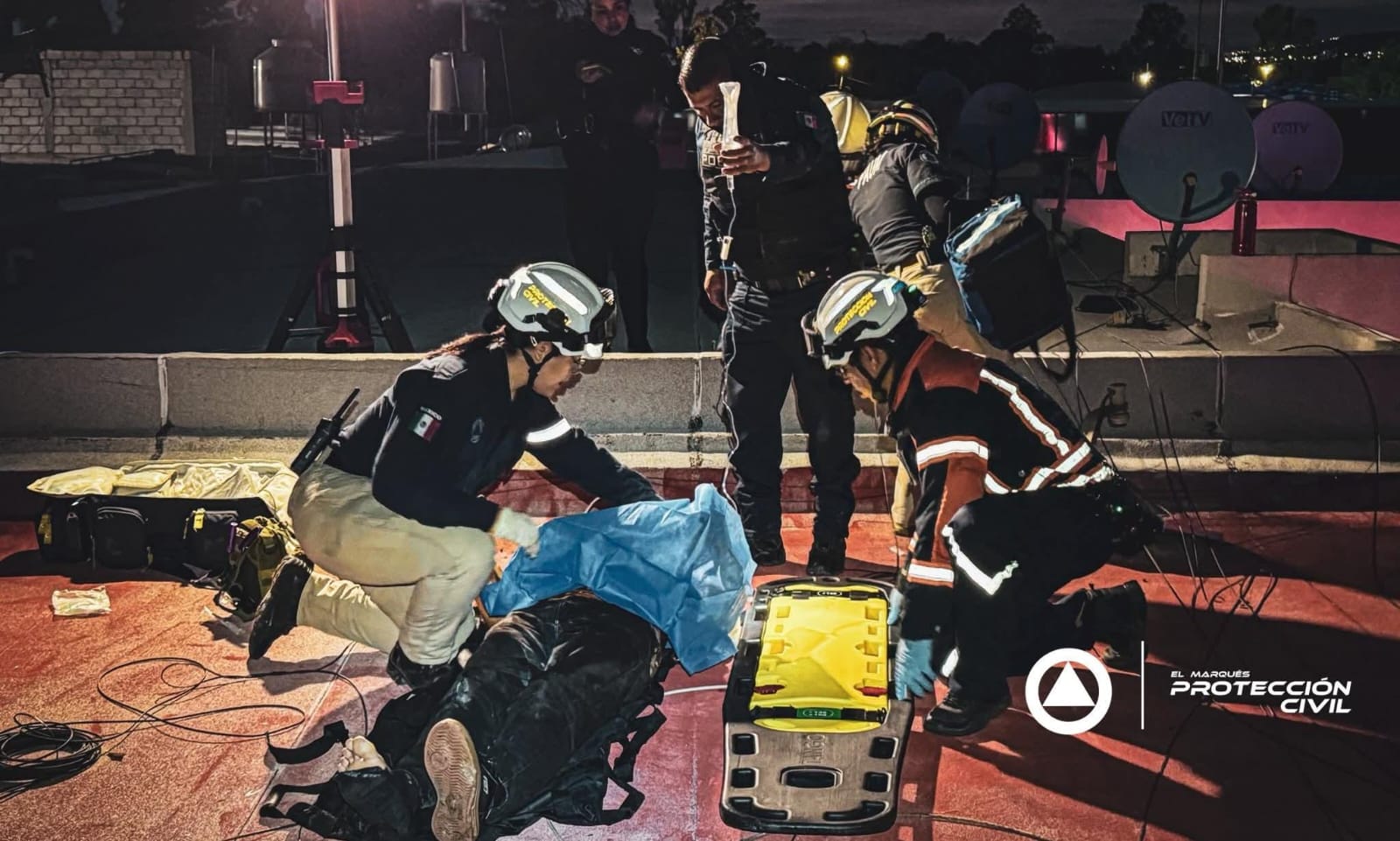 Explosión por acumulación de gas dejó tres heridos en Los Héroes