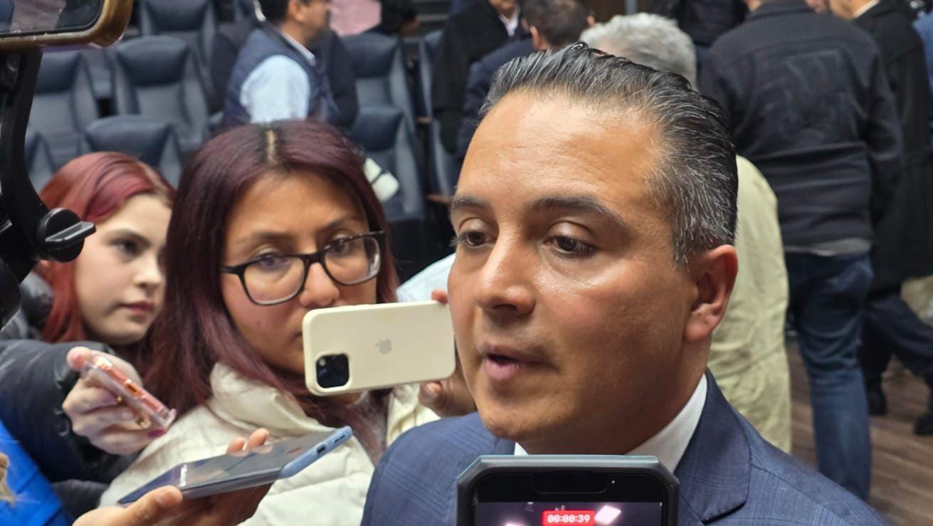 Analizan clases a distancia o modificación de horario en escuelas cercanas a la obra del tren!