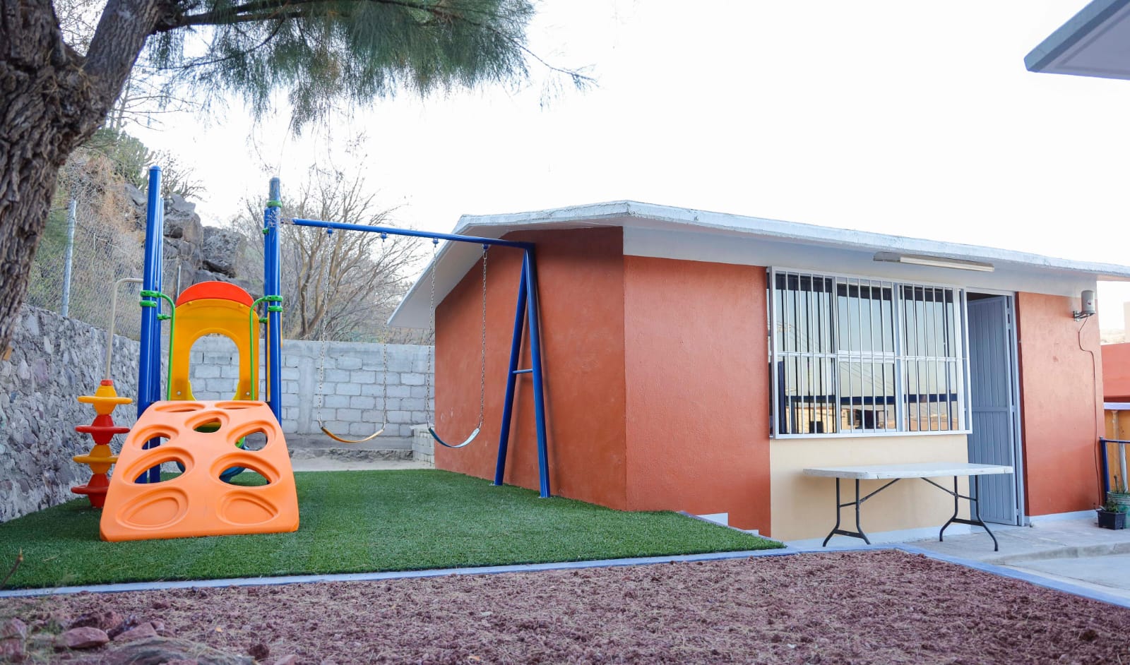 Chepe Guerrero entrega nueva infraestructura educativa al preescolar Mayab de El Paraíso