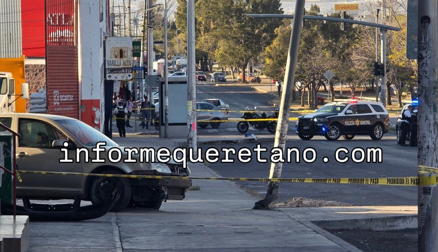 MUERE CONDUCTOR TRAS FUERTE CHOQUE EN AV DEL PARQUE!