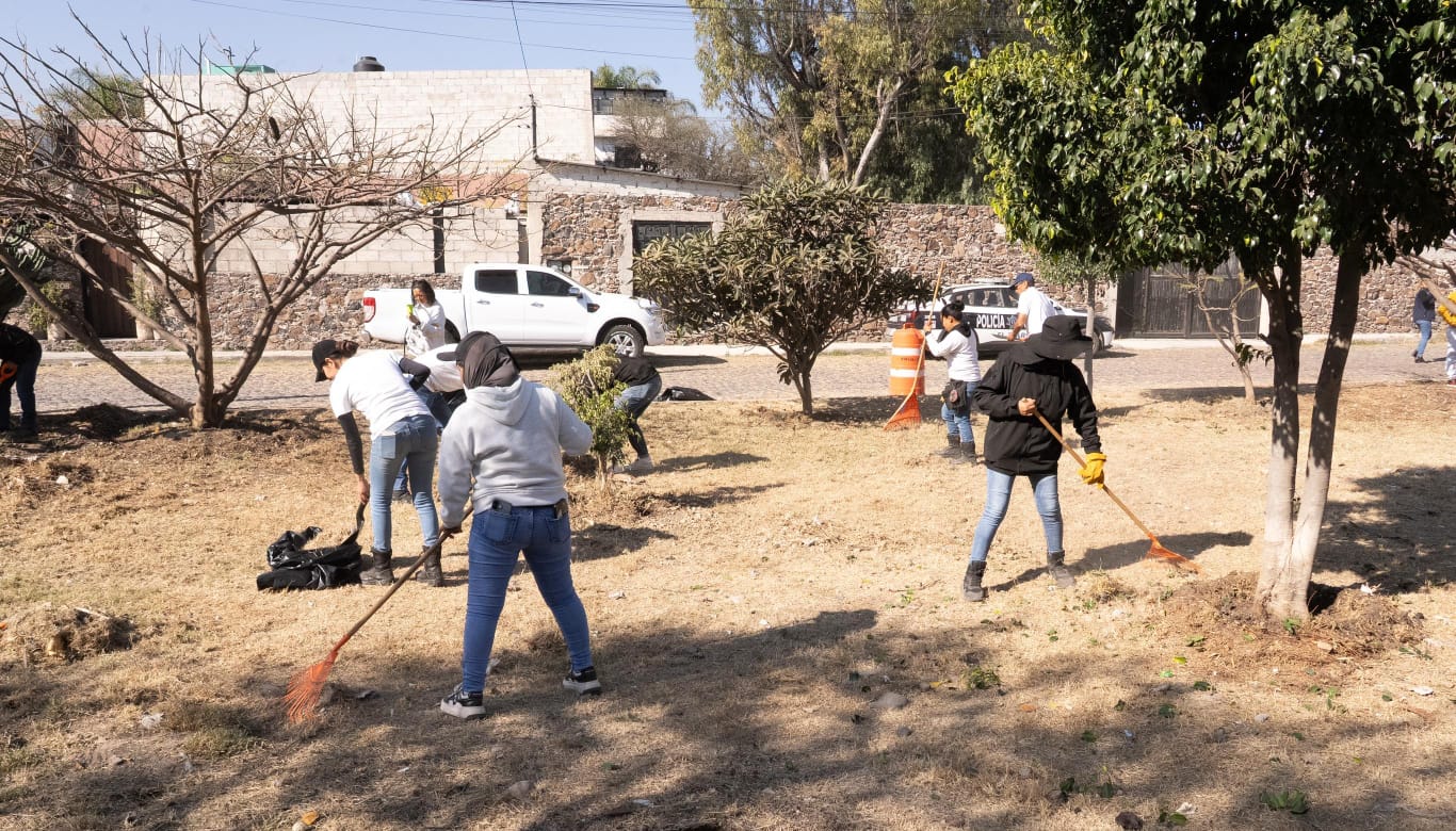Realizan en El Marqués Jornada Comunitaria en San Isidro Miranda