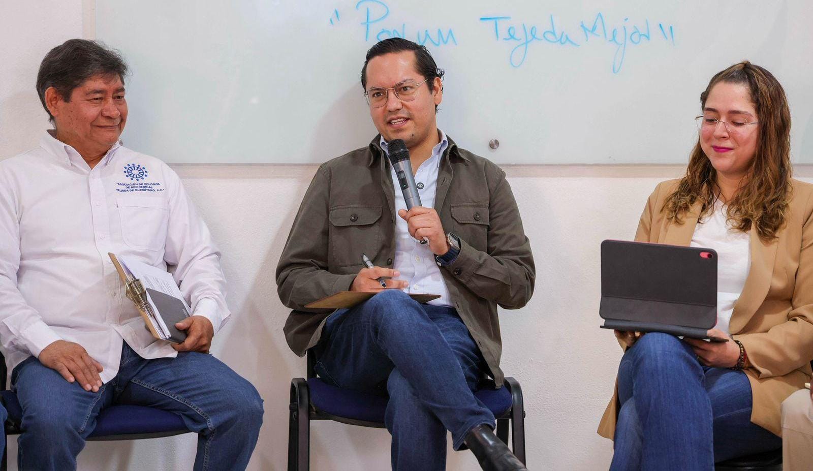 Chepe Guerrero se reúne con la Asociación de Colonos de Residencial Tejeda