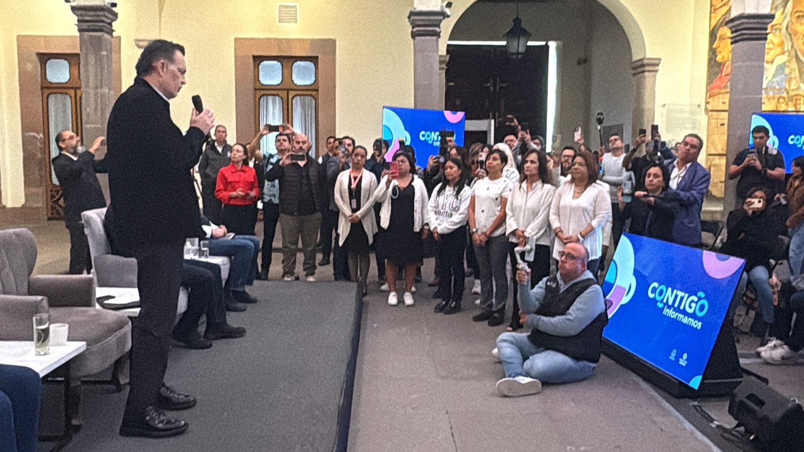 PIDEN GARANTIZAR LA EQUIDAD DE GÉNERO EN MEDIOS DE COMUNICACIÓN!