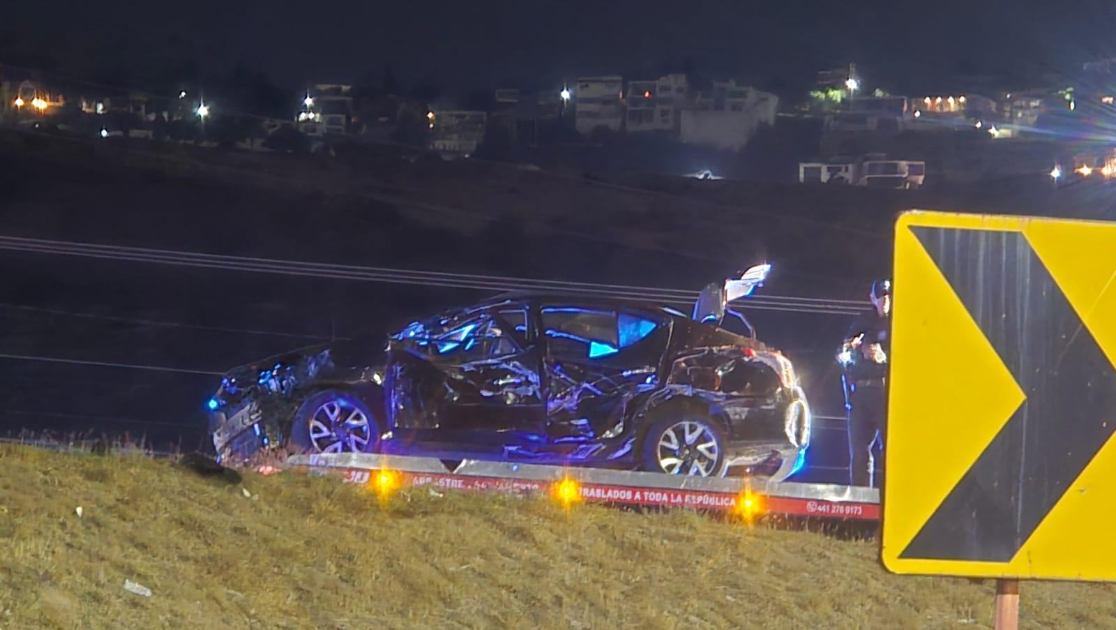 TRES LESIONADOS EN FUERTE ACCIDENTE EN EL LIBRAMIENTO SUR PONIENTE!