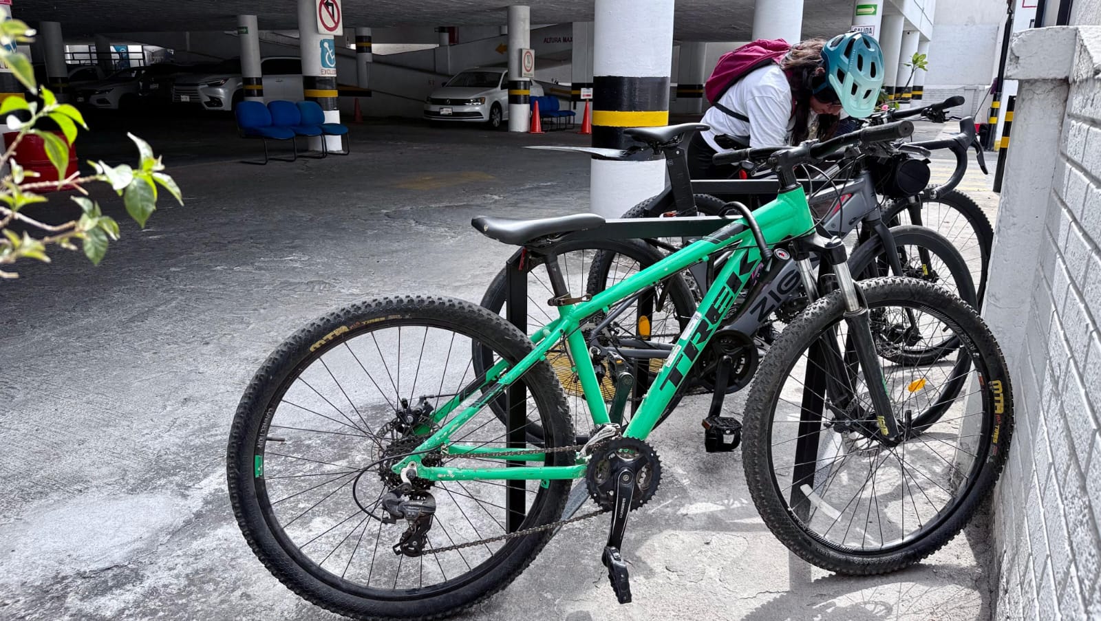 Habilita Felifer Macías biciestacionamientos en estacionamientos públicos del Centro Histórico