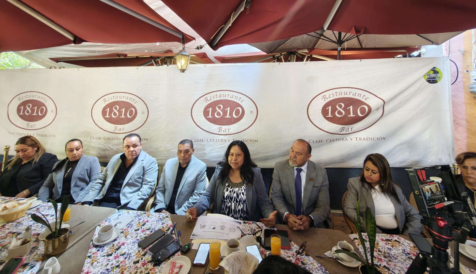 Presentan planilla RENOVAQA para la nueva Mesa Directiva de la Asociación Queretana de Abogados