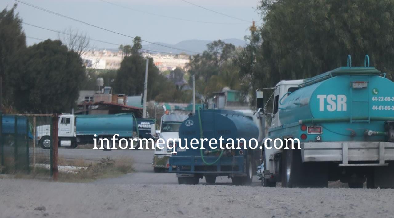 DENUNCIAN PRESUNTO HUACHICOL DE AGUA POTABLE EN SANTA ROSA JÁUREGUI
