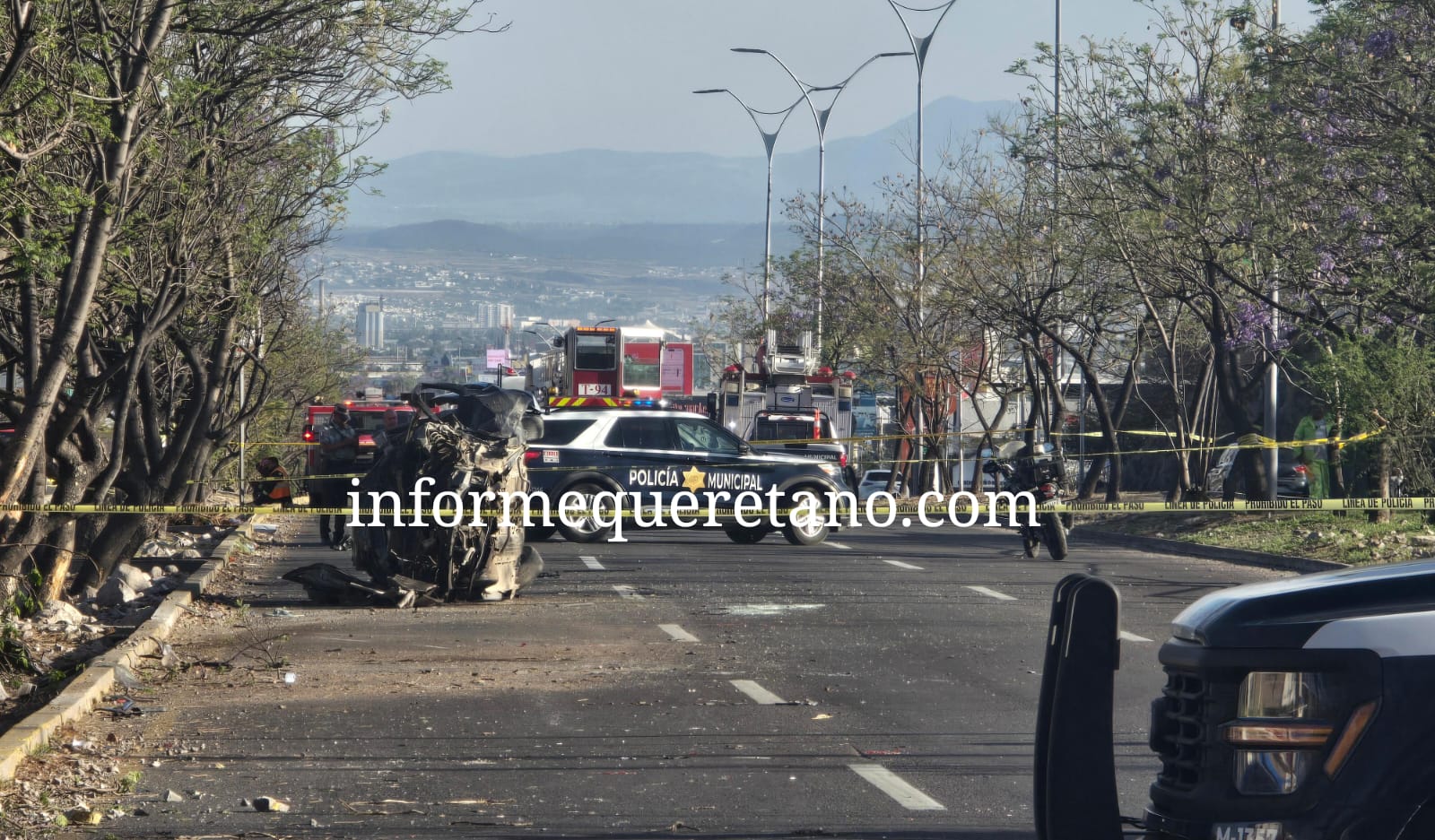 Fatal choque y volcadura dejó un muerto y un lesionado en Paseo de la República