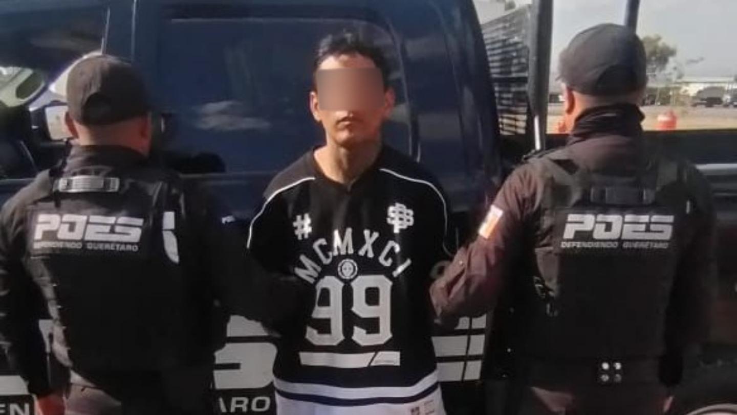 Individuo con orden de aprehensión por robo es detenido por POES