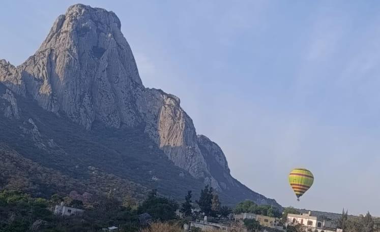 ATERRIZA GLOBO AEROSTATICO DE EMERGENCIA EN TOLIMAN