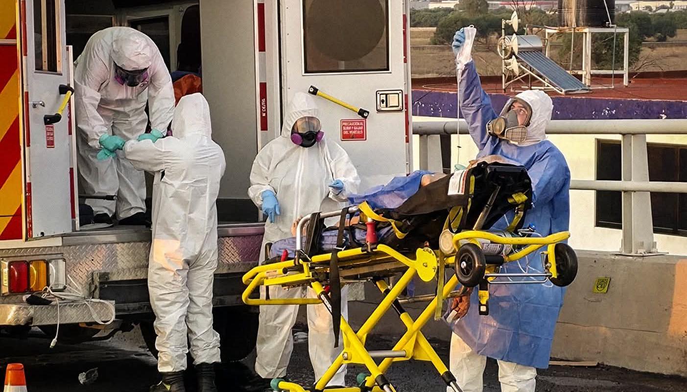 PARAMEDICOS DE EL MARQUÉS ATIENDERON A HOMBRE QUE INGIRIÓ INSECTICIDA